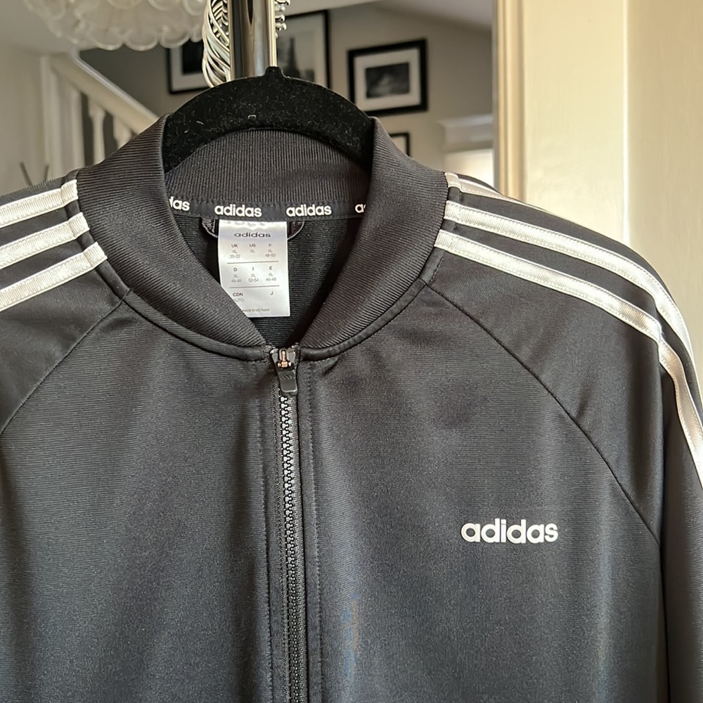 Adidas- track jacket - Picture 2 of 5